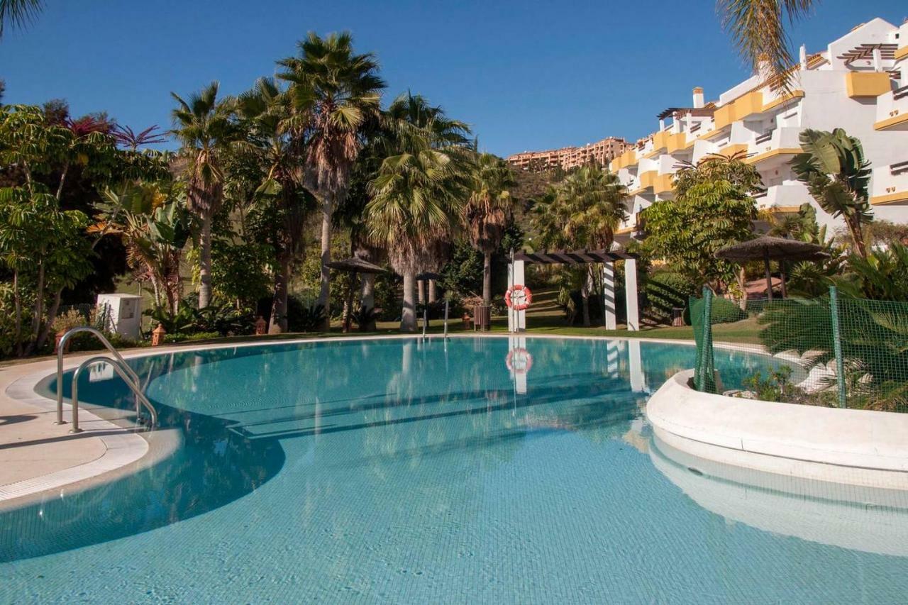 Calanova Sunny Apartment Mijas Luaran gambar